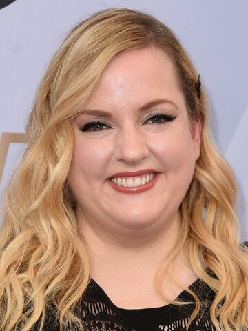 Sarah Baker Headshot