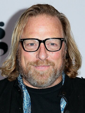 Matthew Carnahan Headshot