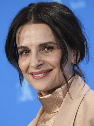 Juliette Binoche Headshot