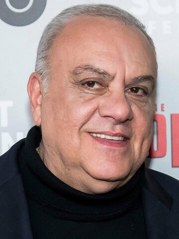 Vincent Curatola Headshot