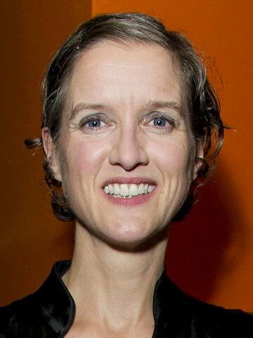 Catherine Cusack Headshot