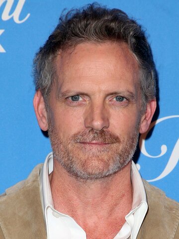 Hugh Davidson Headshot