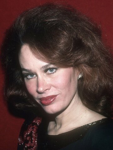 Karen Black Headshot