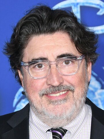 Alfred Molina Headshot