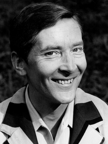 Kenneth Williams Headshot
