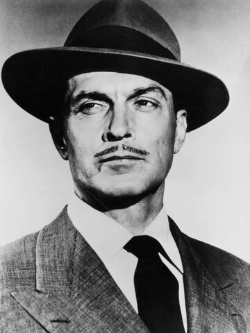 Kent Taylor Headshot