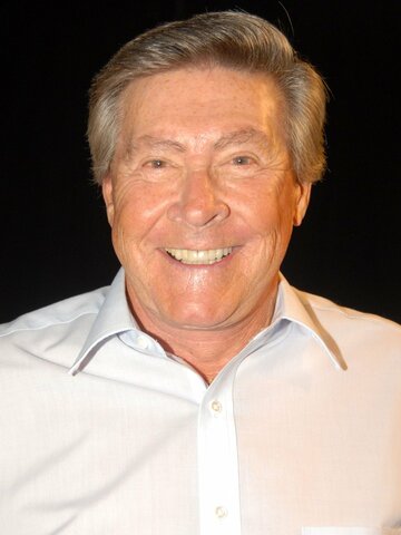 Johnny Gilbert Headshot