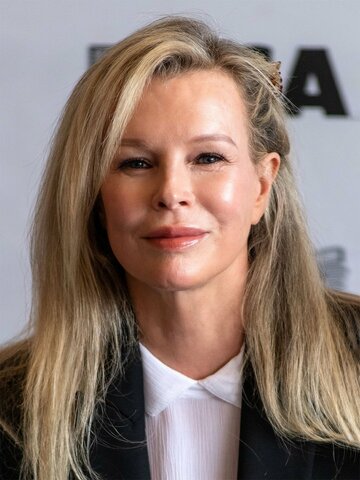 Kim Basinger Headshot