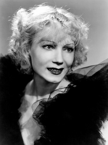 Gilda Gray Headshot
