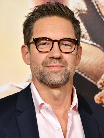 Todd Grinnell Headshot