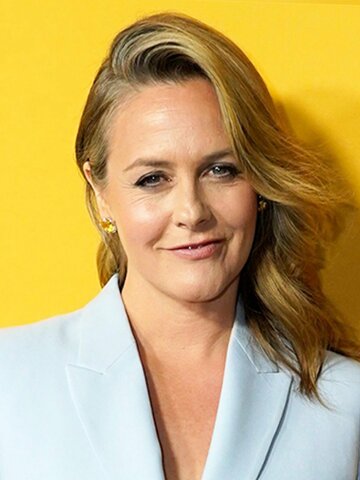 Alicia Silverstone Headshot