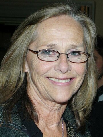 Hilary Heath Headshot