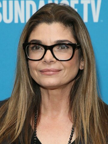 Laura San Giacomo Headshot