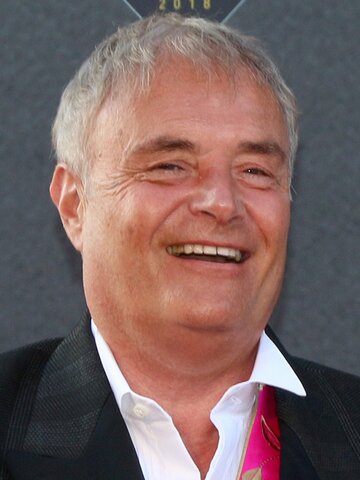 Leonard Whiting Headshot