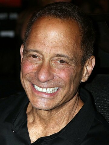 Harvey Levin Headshot