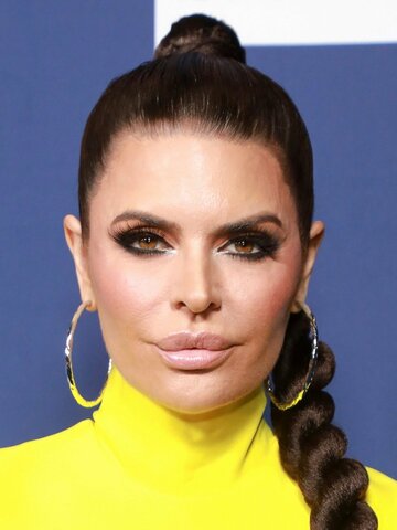 Lisa Rinna Headshot