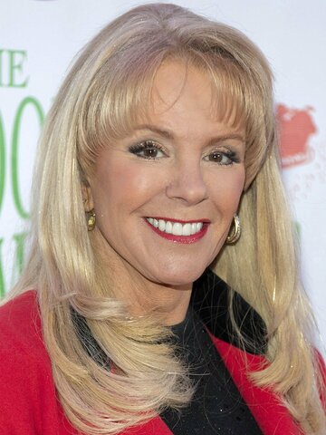 Laura McKenzie Headshot