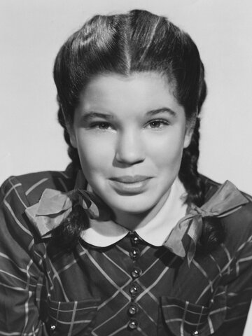 Arlene McQuade Headshot