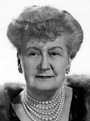 Lucile Watson Headshot