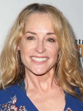 Amanda Wyss