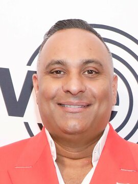 Russell Peters Headshot