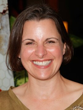 Moira Quirk