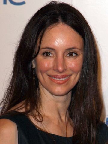 Madeleine Stowe Headshot