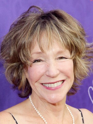 Betsy Randle Headshot