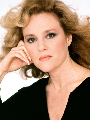 Madeline Kahn Headshot