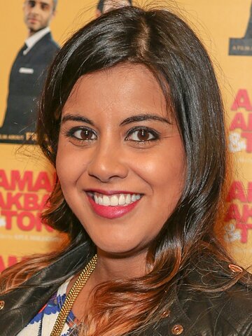 Pooja Shah Headshot