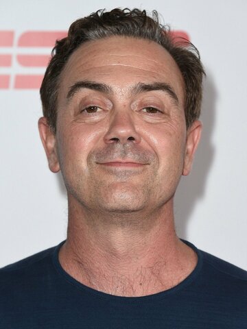 Joe Lo Truglio Headshot