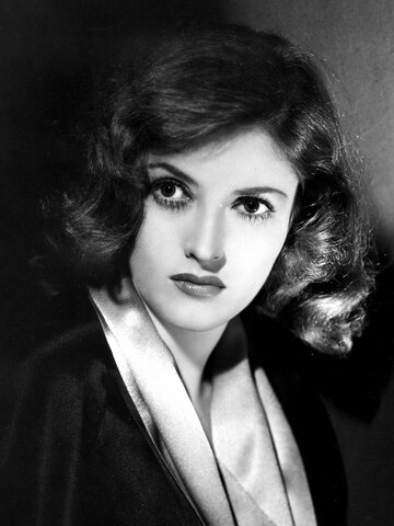 Martha Vickers Headshot