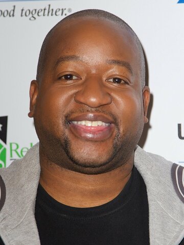Sherrod Small Headshot