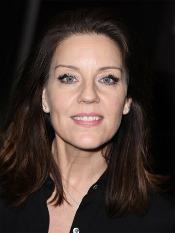 Andrea Parker Headshot