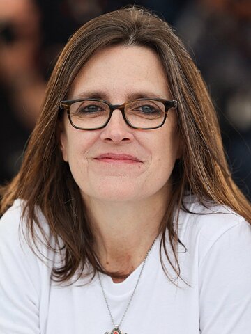 Tricia Cooke Headshot