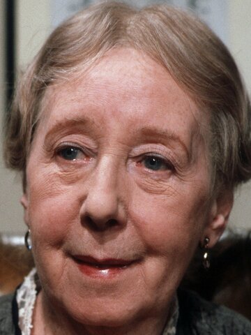 Mona Washbourne Headshot