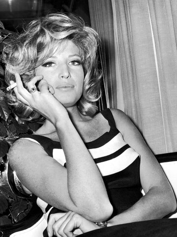 Monica Vitti Headshot