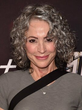 Nana Visitor
