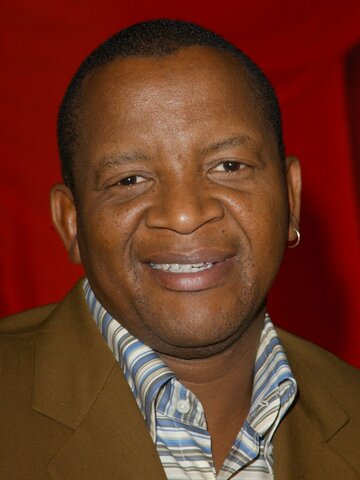 Lebo M Headshot