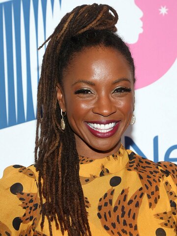 Shanola Hampton Headshot