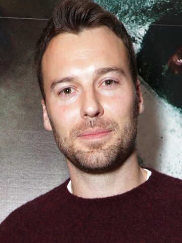 Peter Mooney Headshot