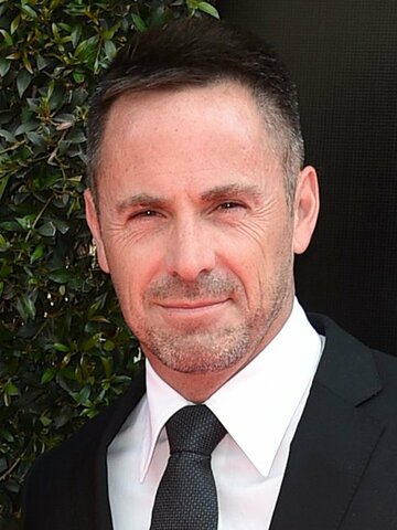 William DeVry Headshot