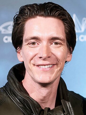 Oliver Phelps Headshot