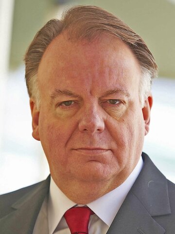 Paul Clayton Headshot