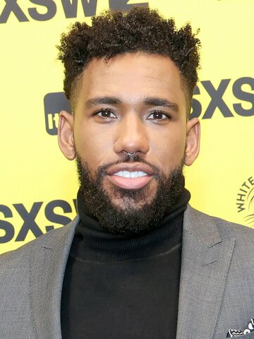 Brandon Mychal Smith Headshot
