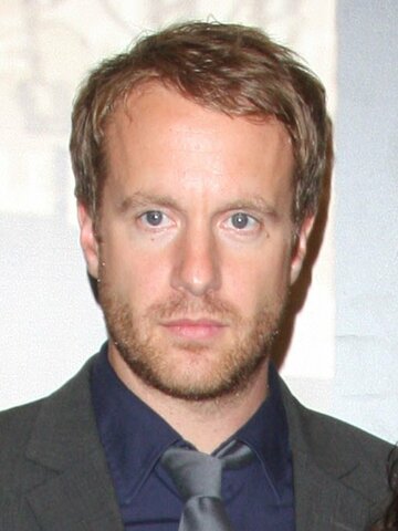 Geoffrey Streatfeild Headshot