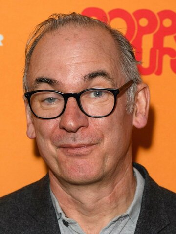 Paul Ritter Headshot