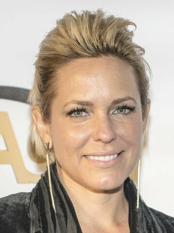 Arianne Zucker Headshot