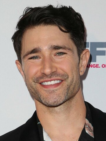Matt Dallas Headshot