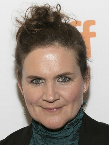 Sophie Fiennes Headshot